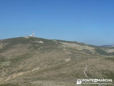 Travesía por la Sierra de la Maliciosa - Senderismo Madrid; material montaña